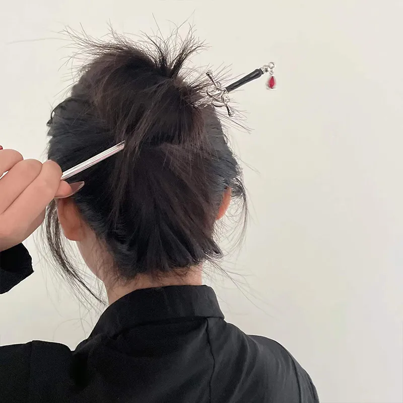 CHIMERA Hairpins Women's-3