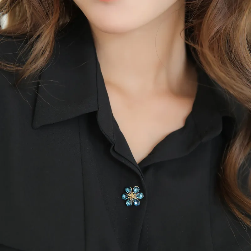 CHIMERA Brooches Women's-1