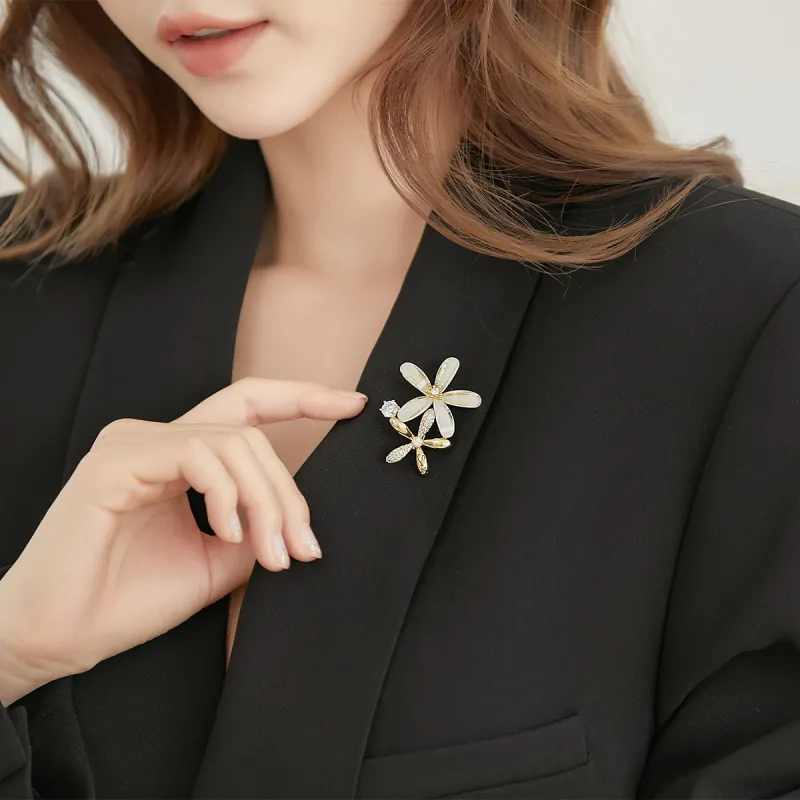CHIMERA Brooches Women's-1