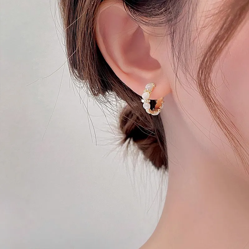 CHIMERA Glass Cat Eye Earrings Women's-2