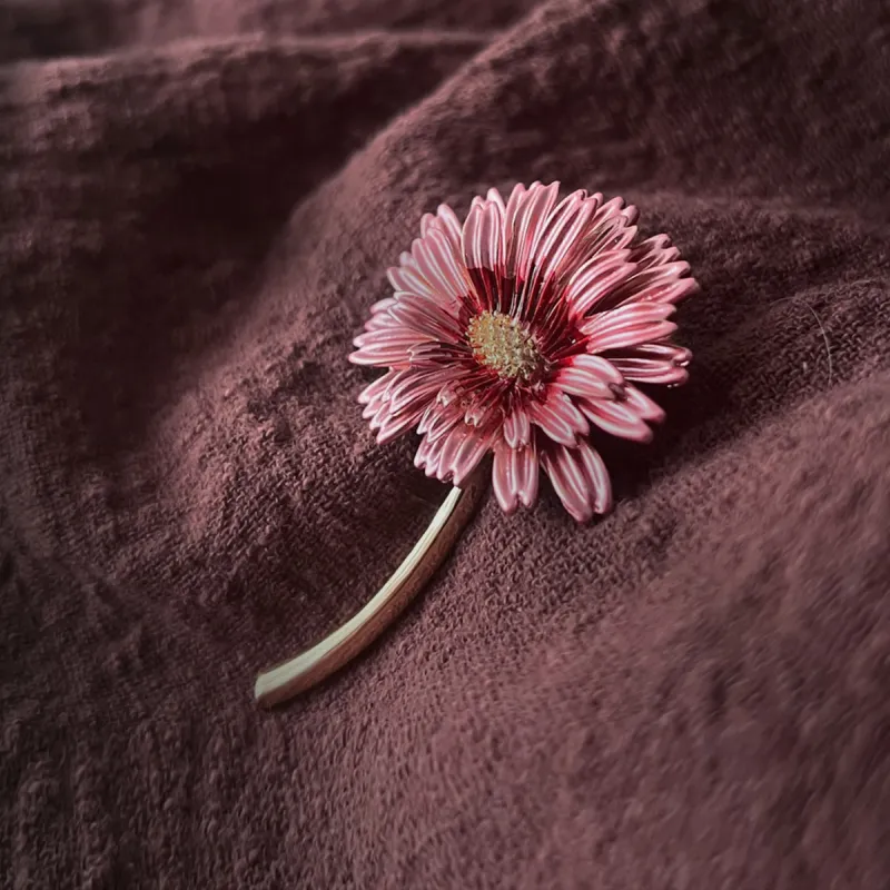 CHIMERA Brooches Women's-4
