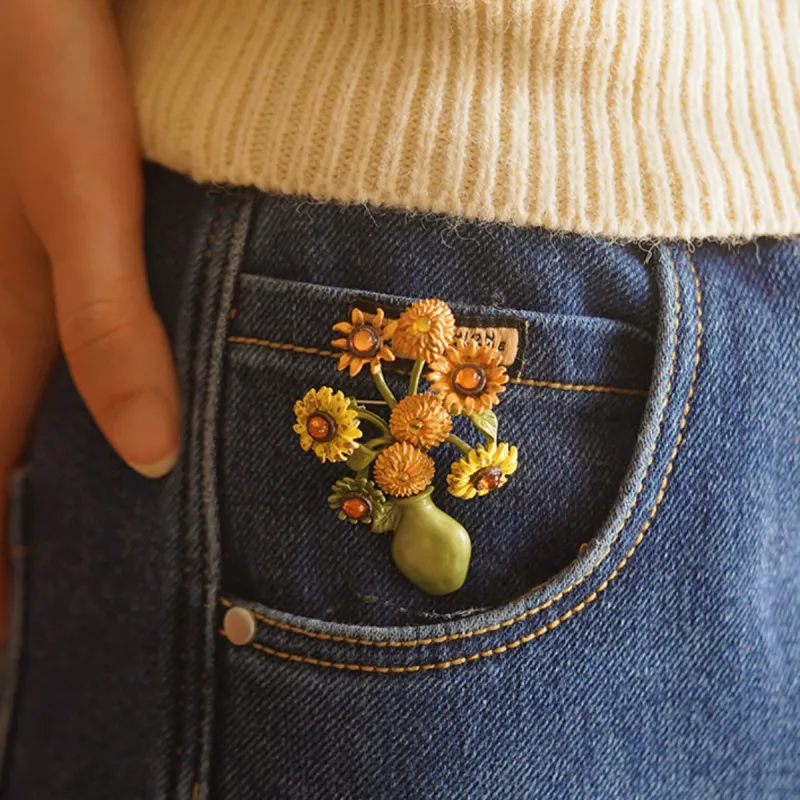 CHIMERA Alloy Electroplated Brooches Women's-3