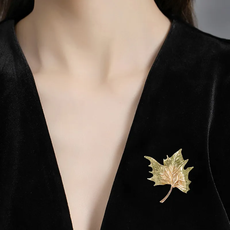 CHIMERA Copper Alloy Brooch Jewelry Women's-2
