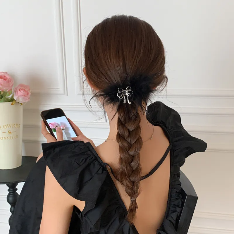 CHIMERA Faux Fur Hair Clips Women's-2