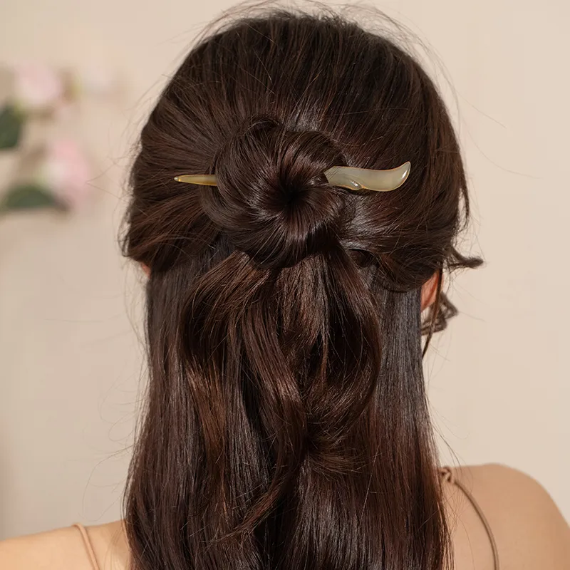CHIMERA Sheep Horn Hairpins Women's-3