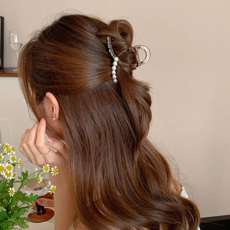CHIMERA Acrylic Hair Clips Women's-1
