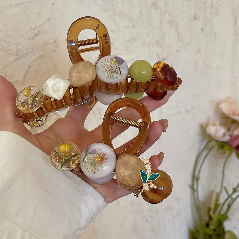 CHIMERA Acrylic Hair Clips Women's-3