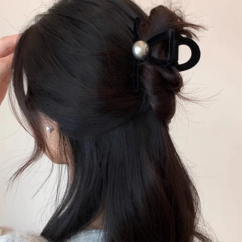 CHIMERA Flock Hair Clip Claw Clip Headpiece Women's-5