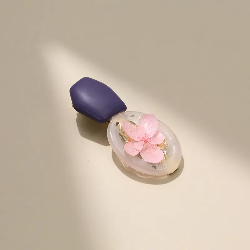 CHIMERA Resin Hair Clips Women's-7