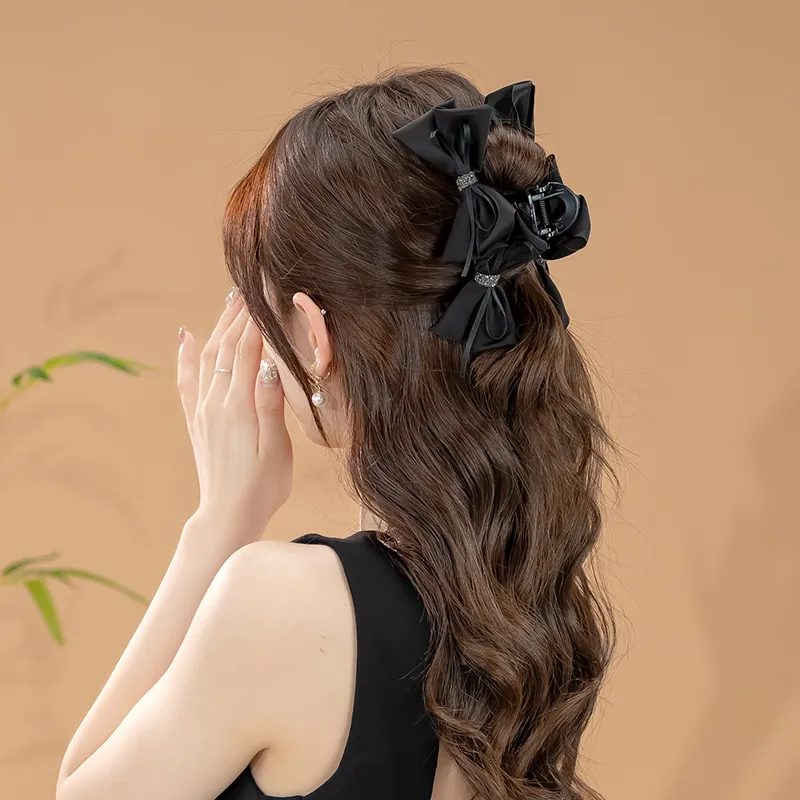 CHIMERA Resin Fabric Hair Clips Women's-2