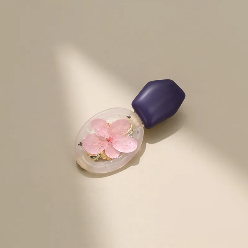CHIMERA Resin Hair Clips Women's-3