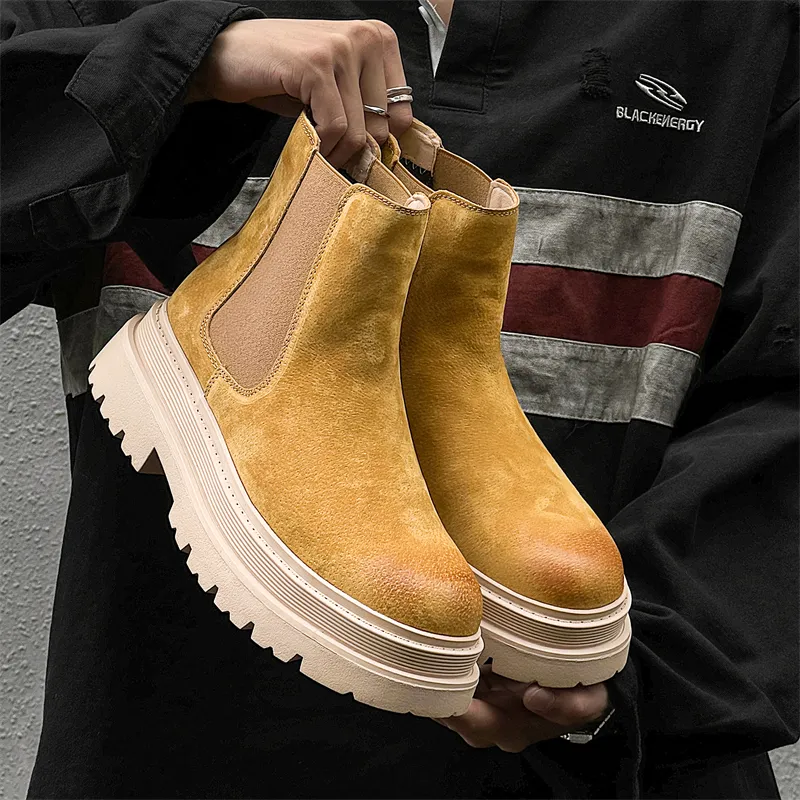V05 Chelsea Boots Unisex-1