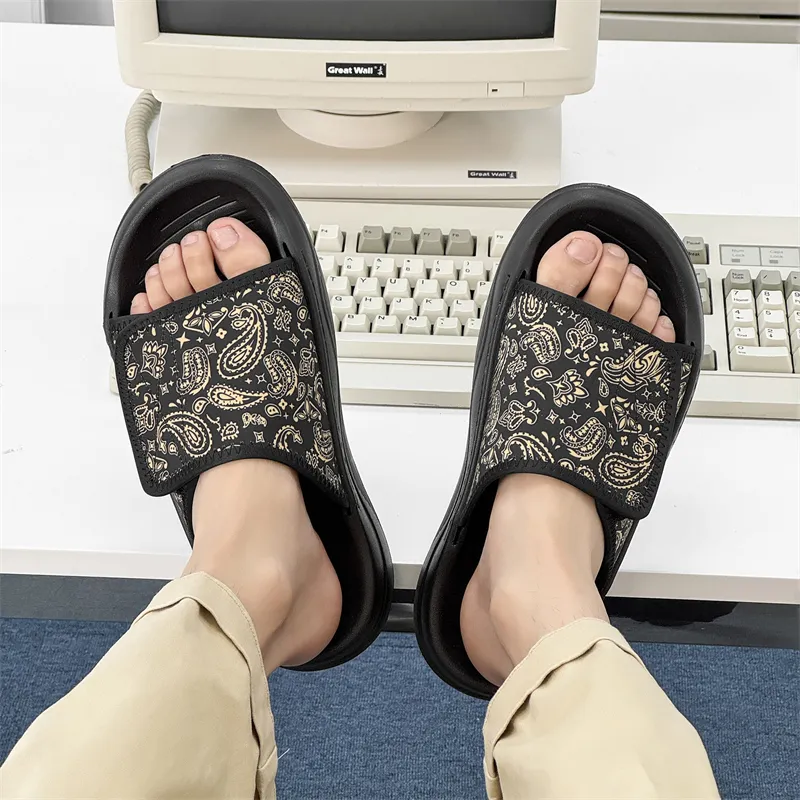 V05 Rubber Sole Slip Resistant Cushioning Slide Slippers Men's Black-4