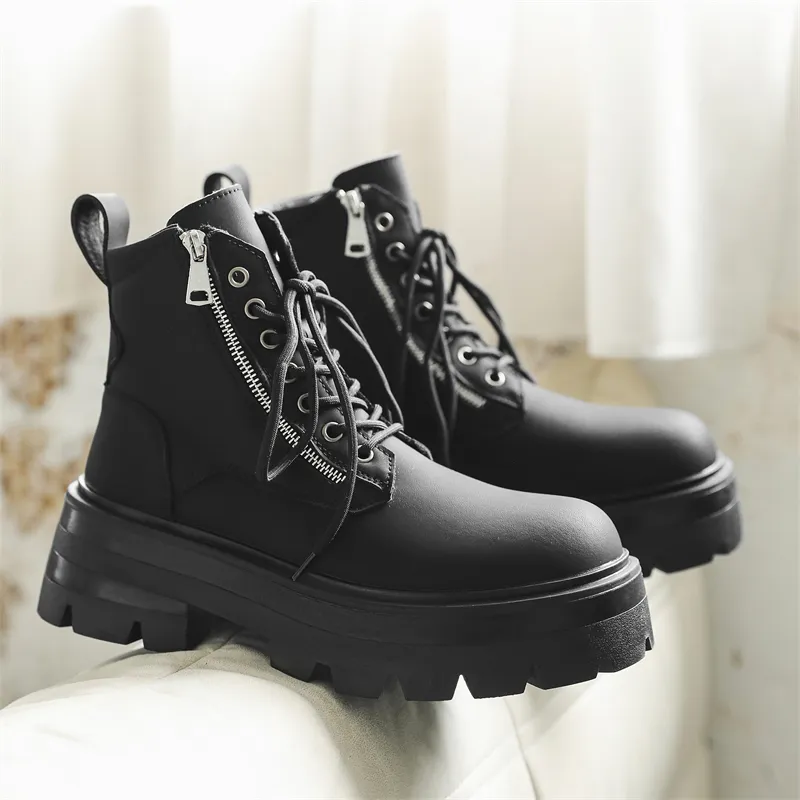 V05 Short Martin Boot Men's Black-2