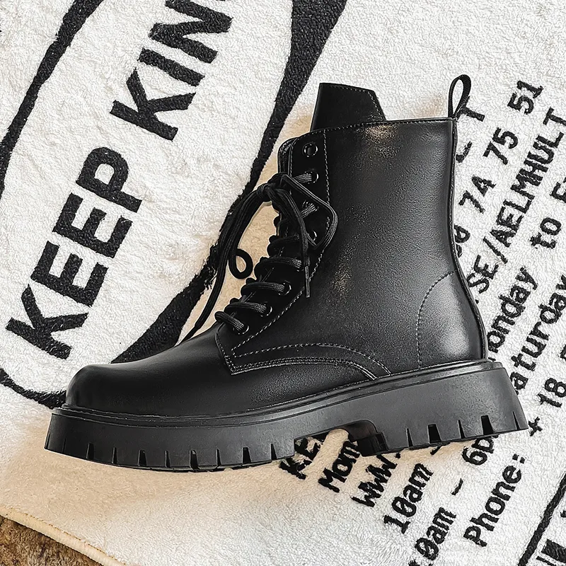 V05 Short Martin Boot Men's Black-11