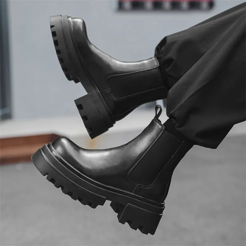 V05 Chelsea Boots Men-2