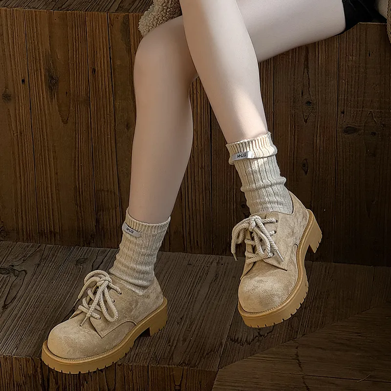 V05 Casual Shoes Men Low Top Yellow-8