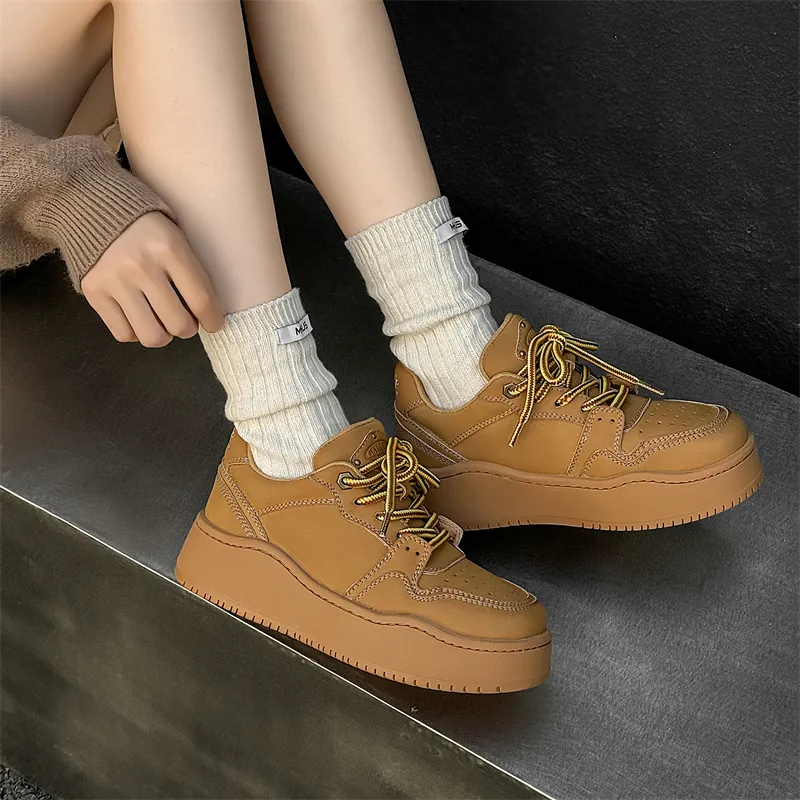V05 Slip Resistant Height Increasing Low Top Skateboard Shoes Unisex-38