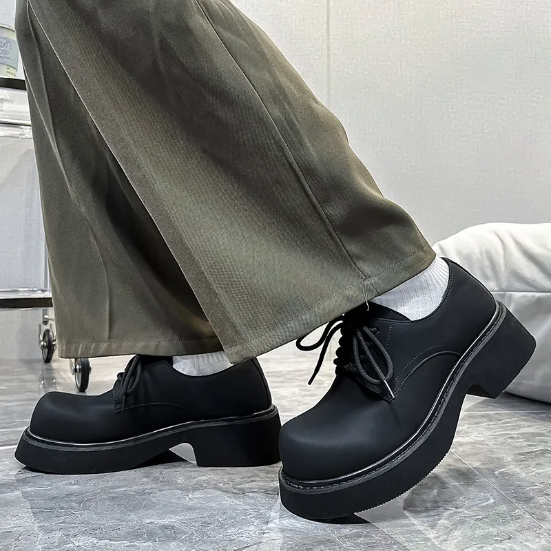V05 Men's Casual Shoes Unisex Low Top Black/Yellow/White-1