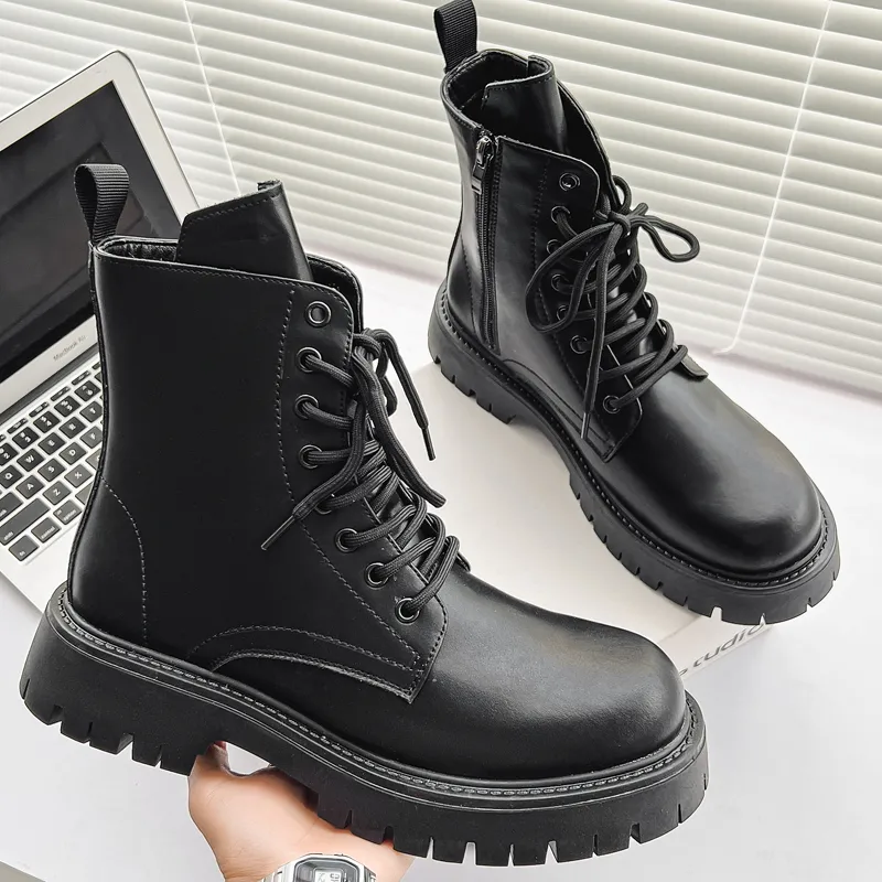 V05 Short Martin Boot Men's Black-13