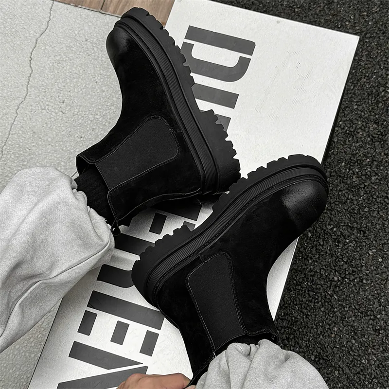 V05 Chelsea Boots Unisex-7