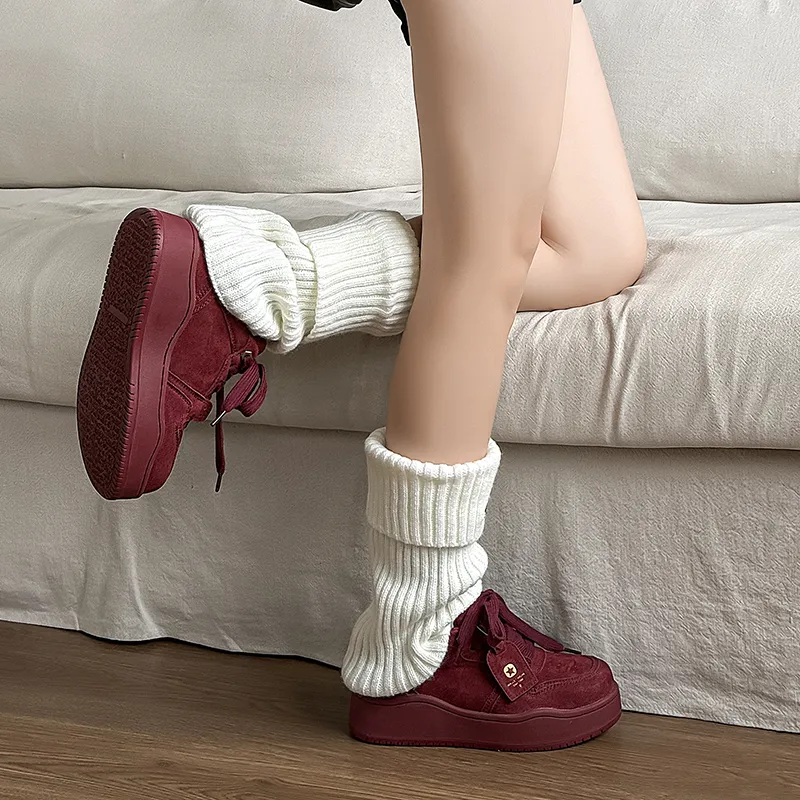 V05 Slip Resistant Height Increasing Low Top Skateboard Shoes Unisex-15