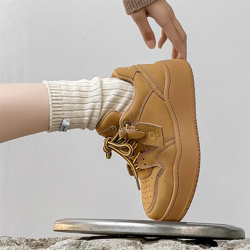 V05 Slip Resistant Height Increasing Low Top Skateboard Shoes Unisex-39