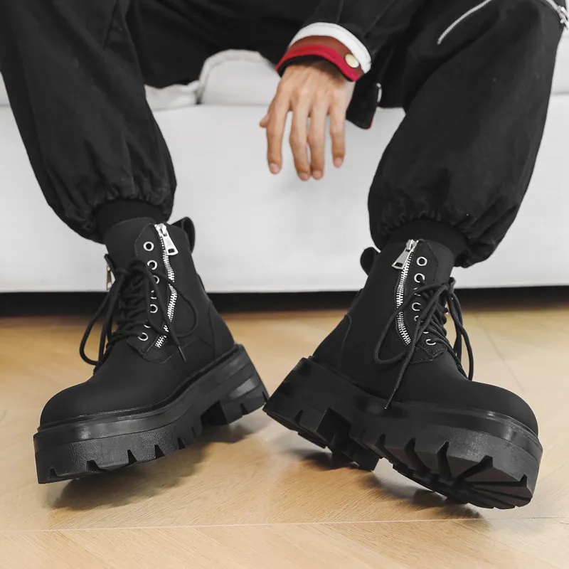 V05 Short Martin Boot Men's Black-1