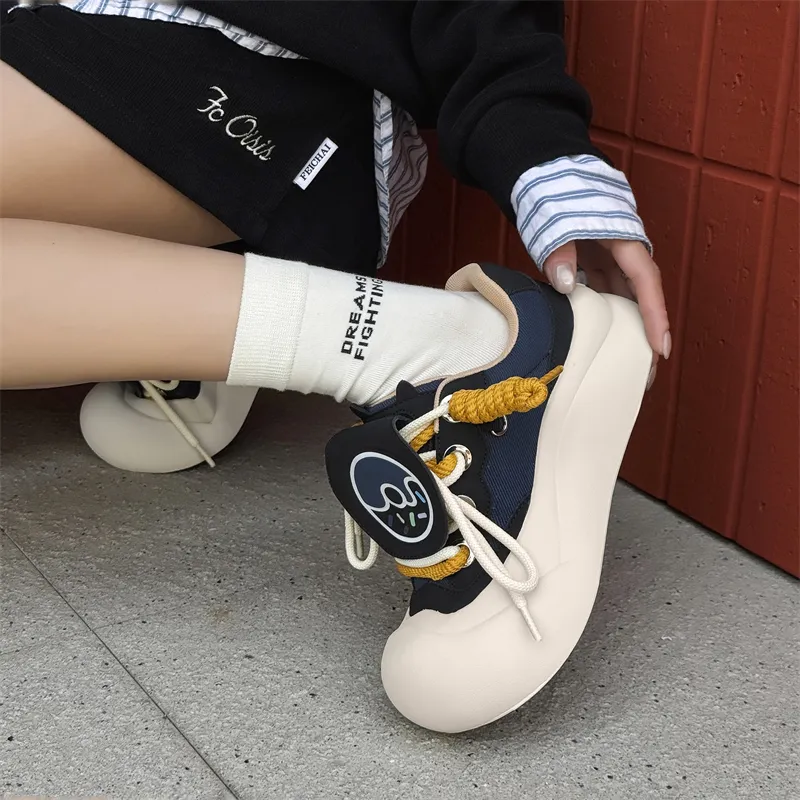 V05 Skateboard Shoes Unisex Low Top-17
