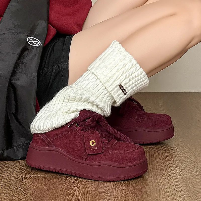 V05 Slip Resistant Height Increasing Low Top Skateboard Shoes Unisex-17