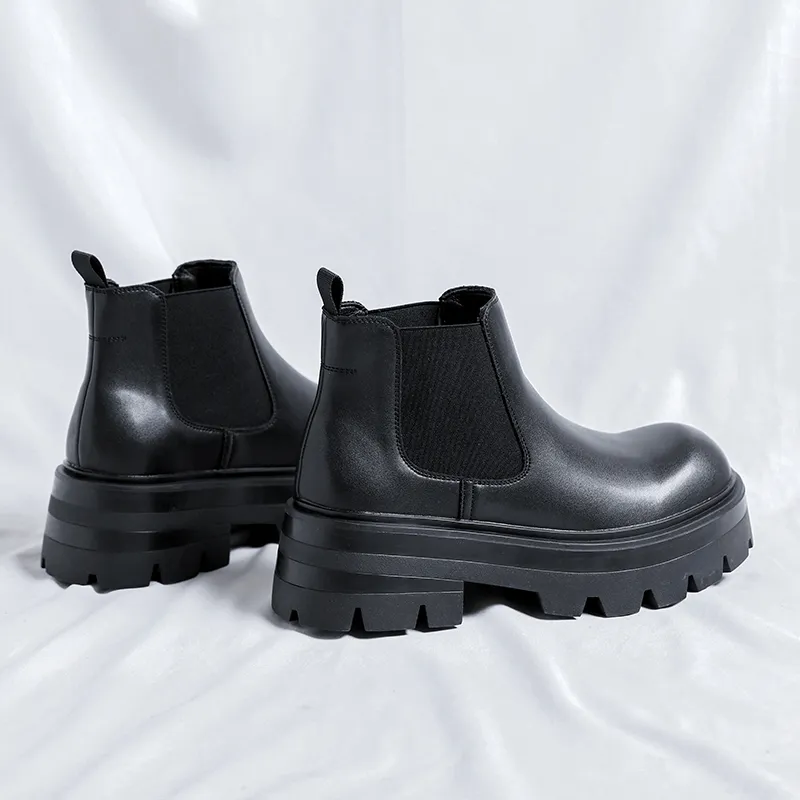 V05 Chelsea Boots Men Black-9