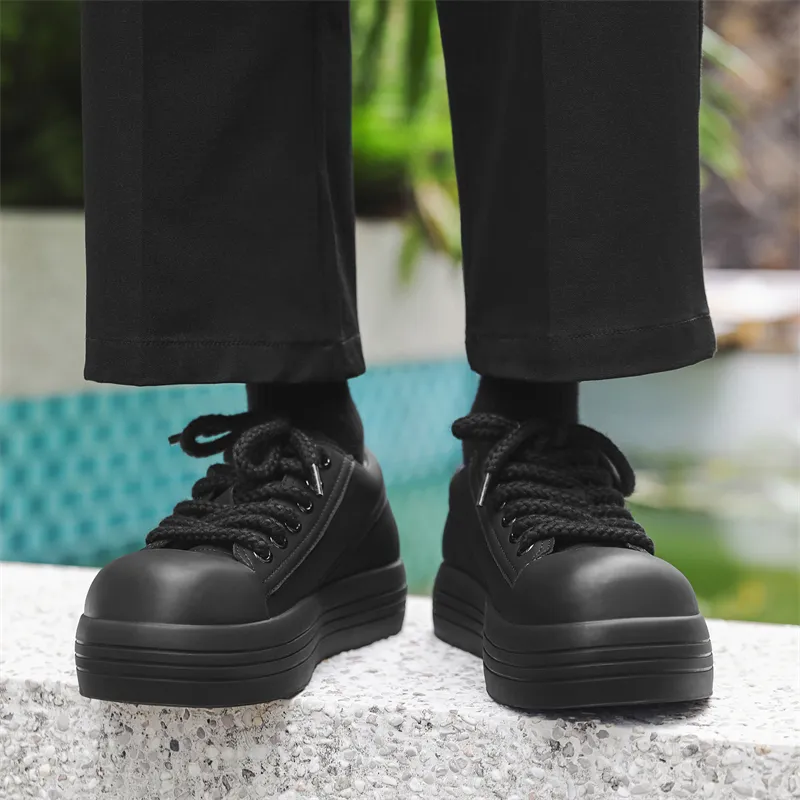 V05 Low Top Skateboard Shoes Men's Black-6