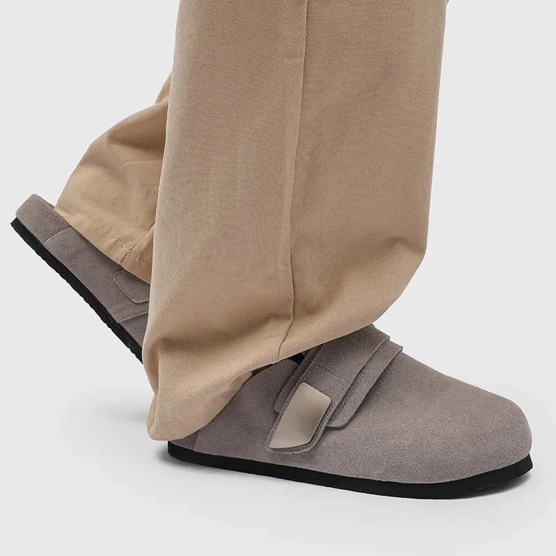 V05 Closed Toe Slippers Men-13