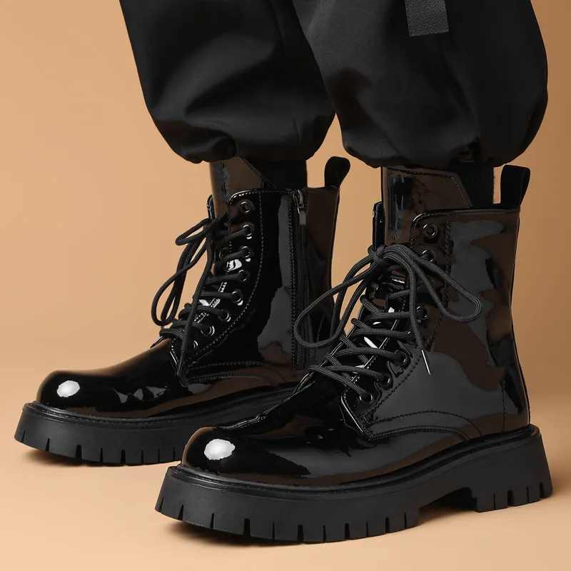 V05 Short Martin Boot Men's Black-17
