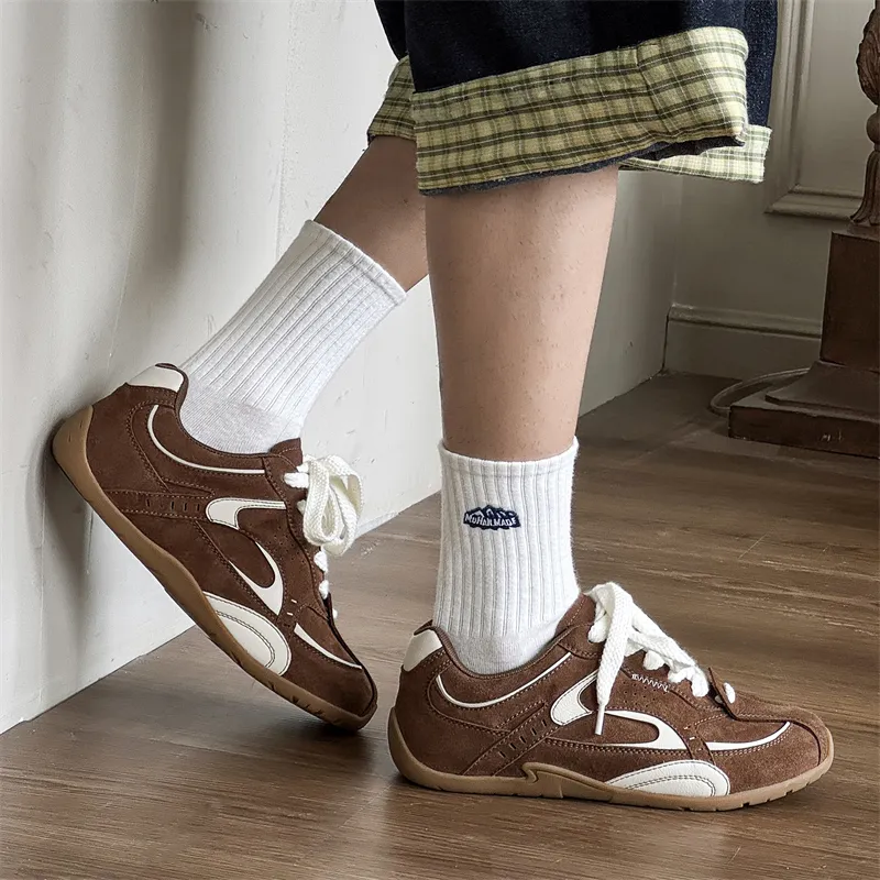 V05 Low Top Casual Shoes Unisex-5