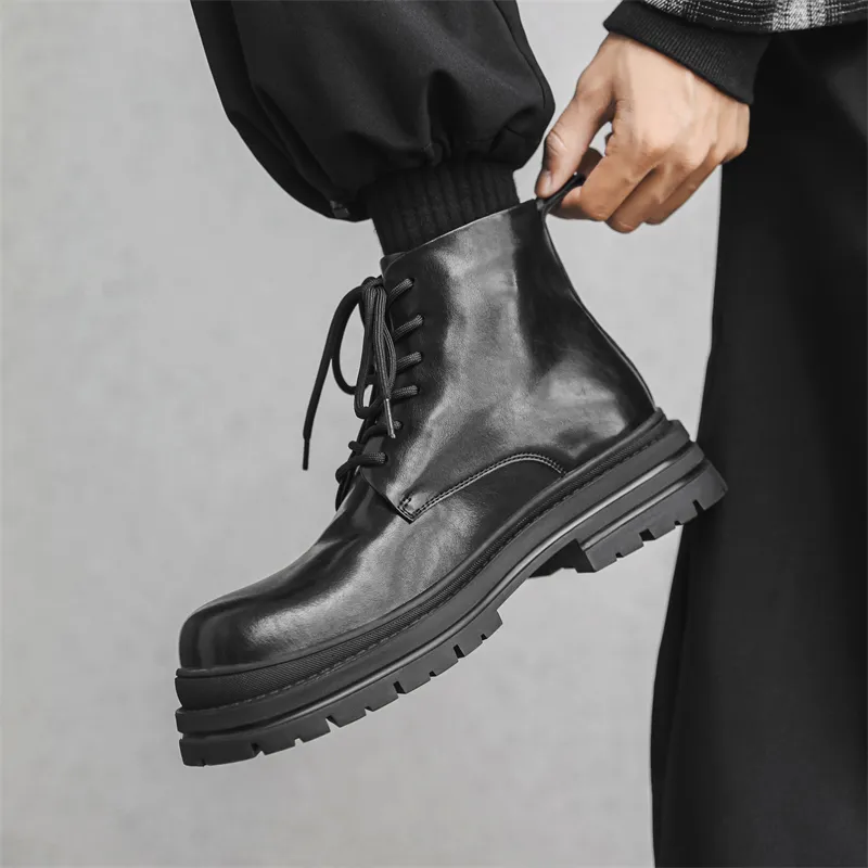 V05 Short Martin Boot Men's Black-1