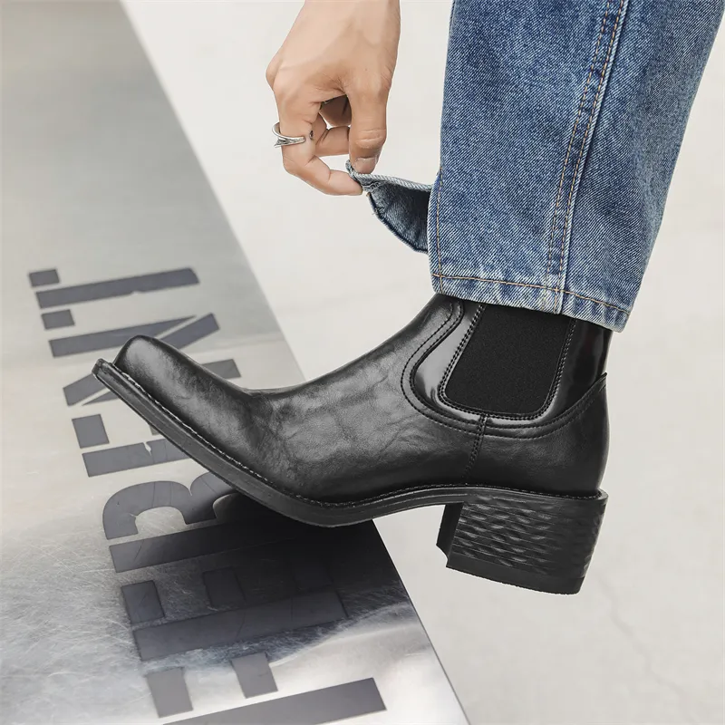 V05 Short Chelsea Boots Unisex Black-5