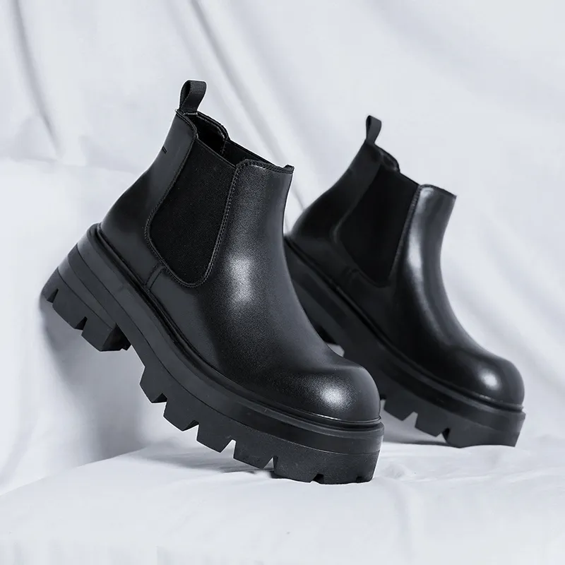 V05 Chelsea Boots Men Black-8