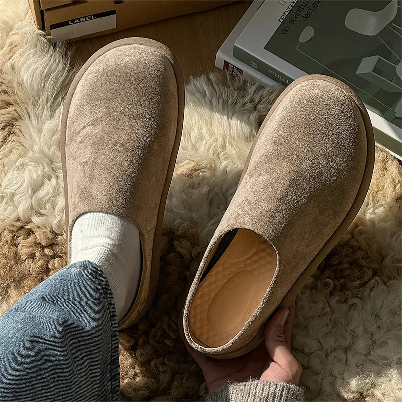 V05 Closed Toe Slippers Unisex-35