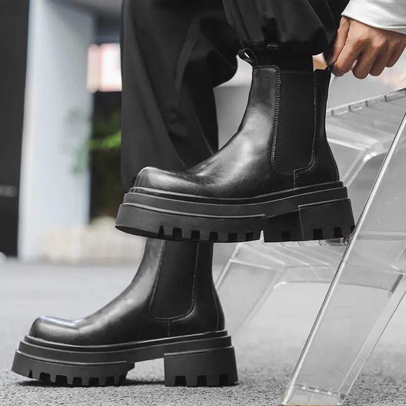 V05 Chelsea Boots Men-3