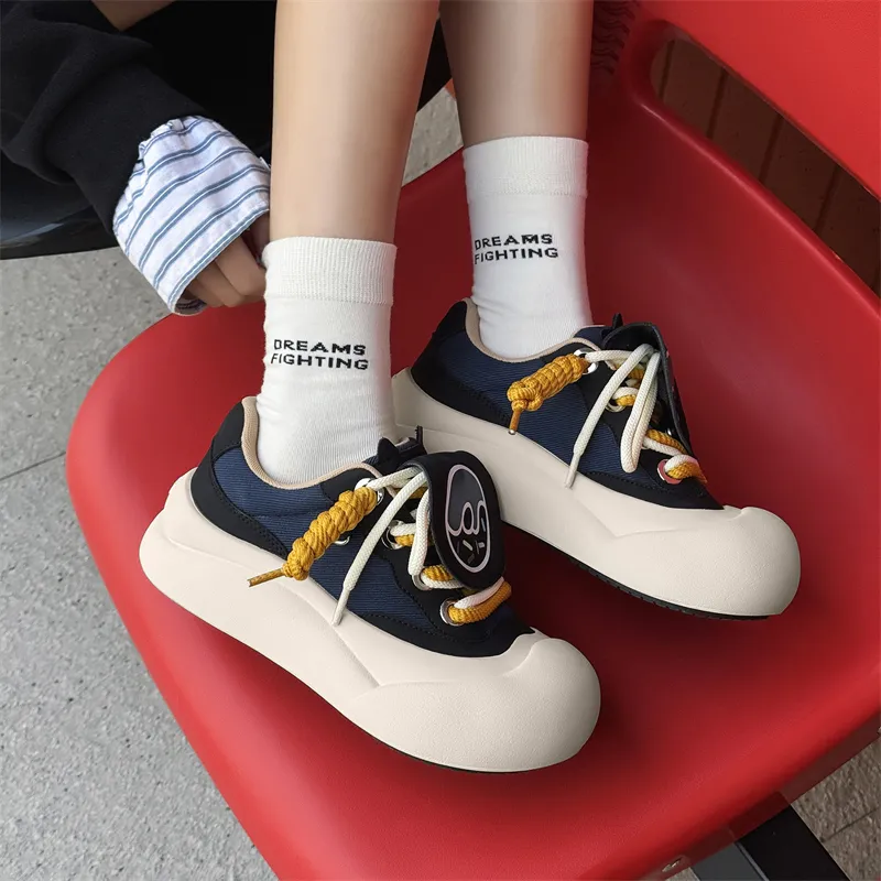 V05 Skateboard Shoes Unisex Low Top-16
