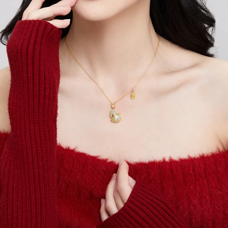 Lao Feng Xiang Agate Necklaces Women's-10