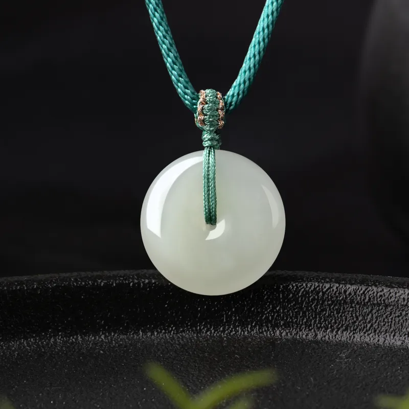Lao Feng Xiang Hetian Jade Necklaces Green Jade Unisex-1