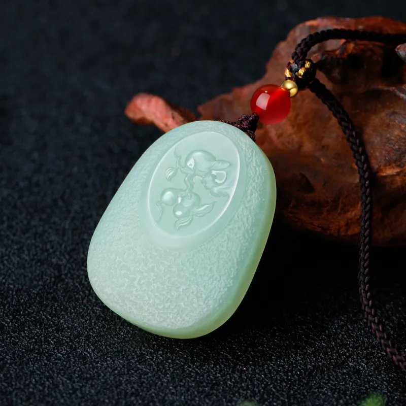 Lao Feng Xiang Hetian Jade Necklaces Green Jade Unisex-4