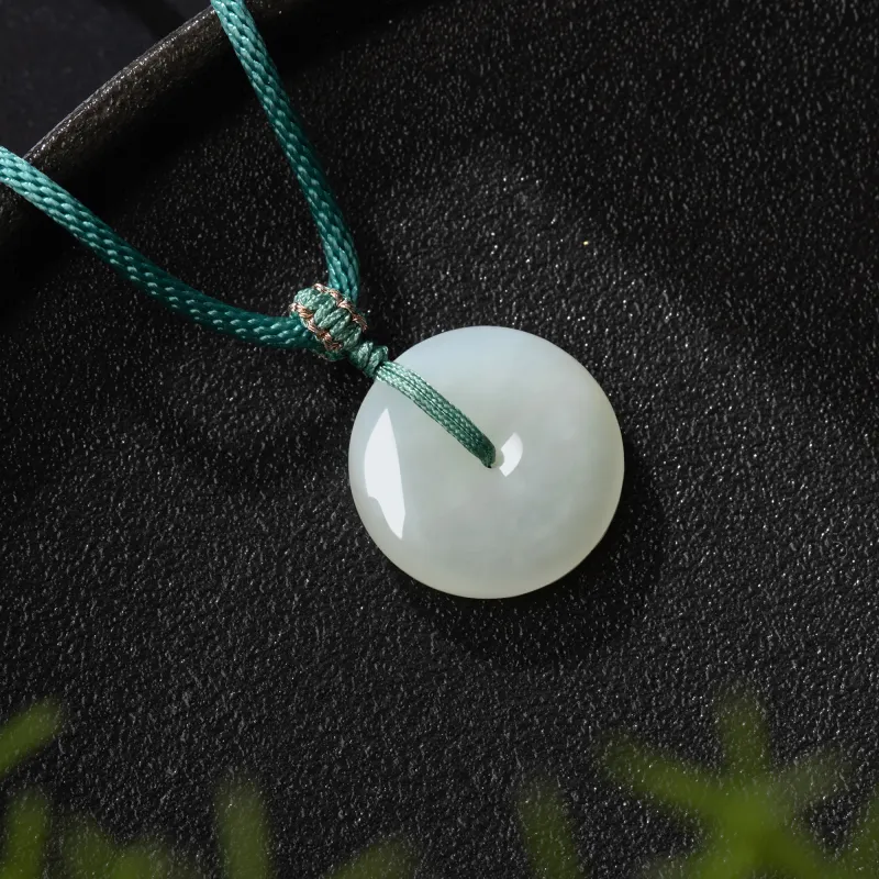 Lao Feng Xiang Hetian Jade Necklaces Green Jade Unisex-3