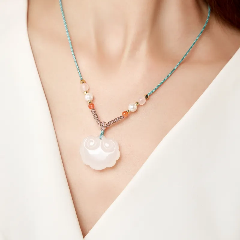 Lao Feng Xiang Chalcedony Necklaces Women's-1