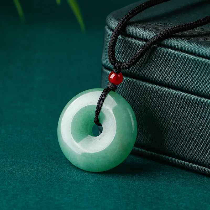 Lao Feng Xiang Natural Aventurine Necklaces Unisex-5