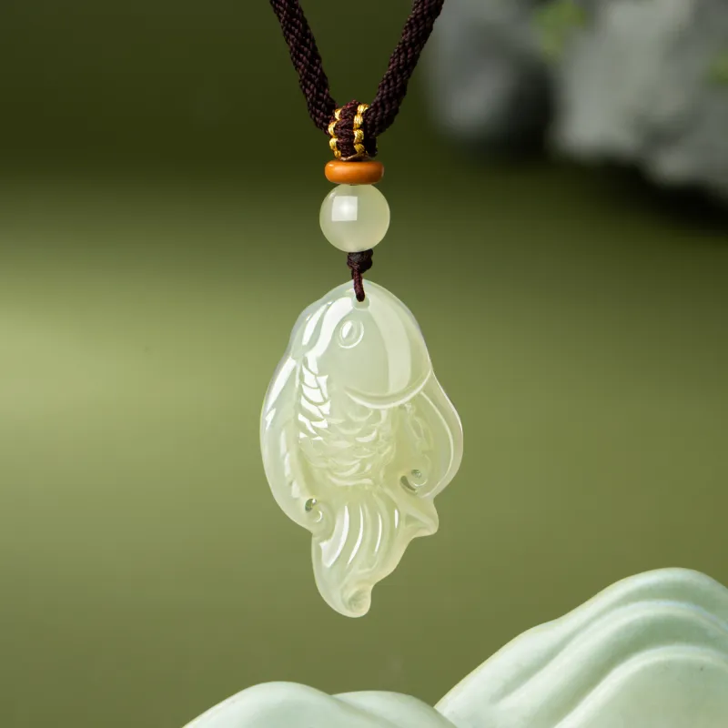Lao Feng Xiang Hetian Jade Necklaces Green Jade Unisex-1
