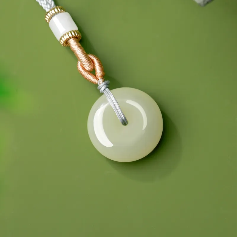 Lao Feng Xiang Hetian Jade Necklaces Green Jade Unisex-1