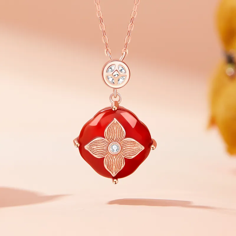 Lao Feng Xiang Agate Necklaces Women's-1